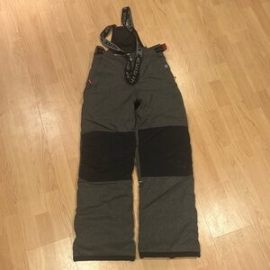 Selling this kids ski pants; worn about 3 times